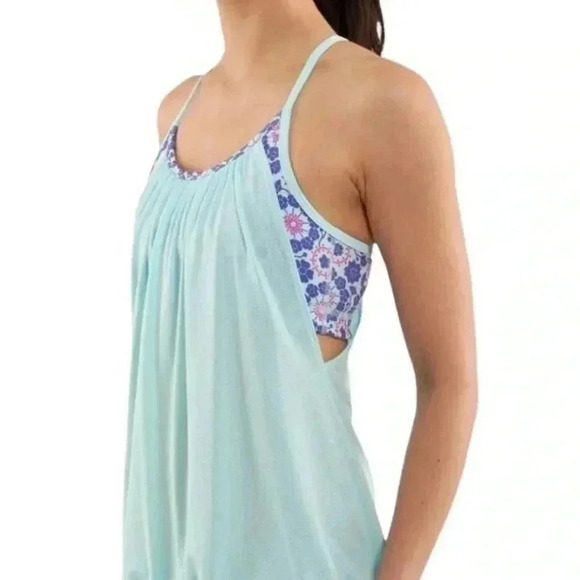 LULULEMON AQUAMARINE TWIGGY NO LIMITS TANK US 4- NWOT - Picture 2 of 7
